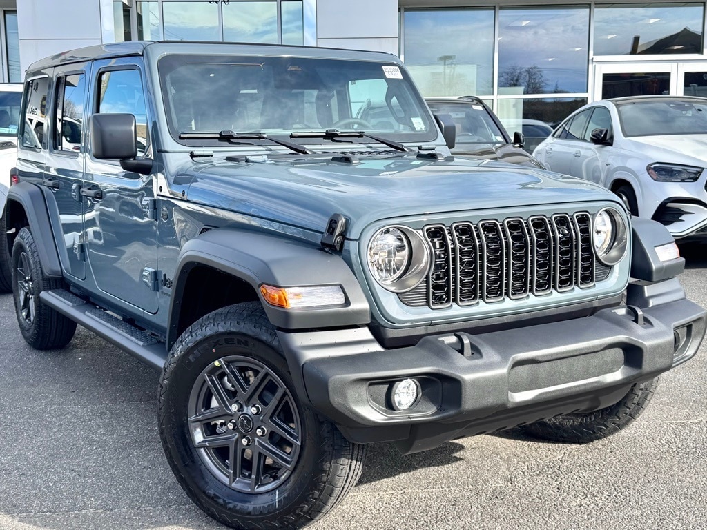 2026 Jeep Wrangler 4-Door Sport S's photo