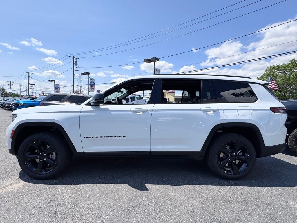 New 2025 Jeep Grand Cherokee Limited Sport Utility