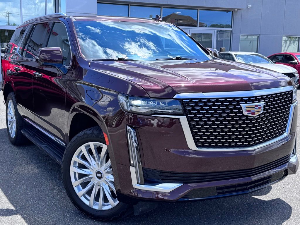 2022 Cadillac Escalade 4WD Luxury's photo