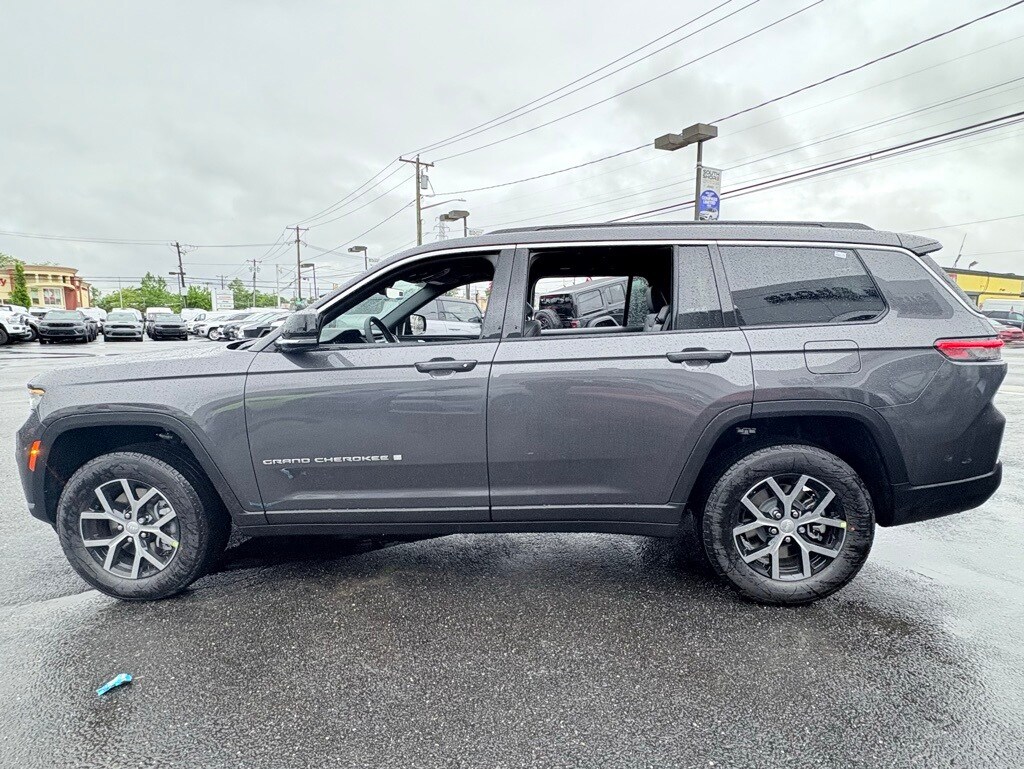 2025 Jeep Grand Cherokee L photo 4