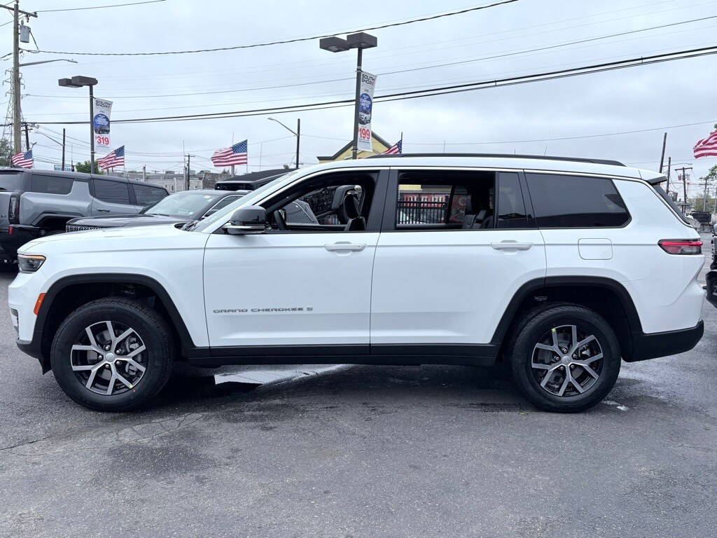 2025 Jeep Grand Cherokee L photo 4