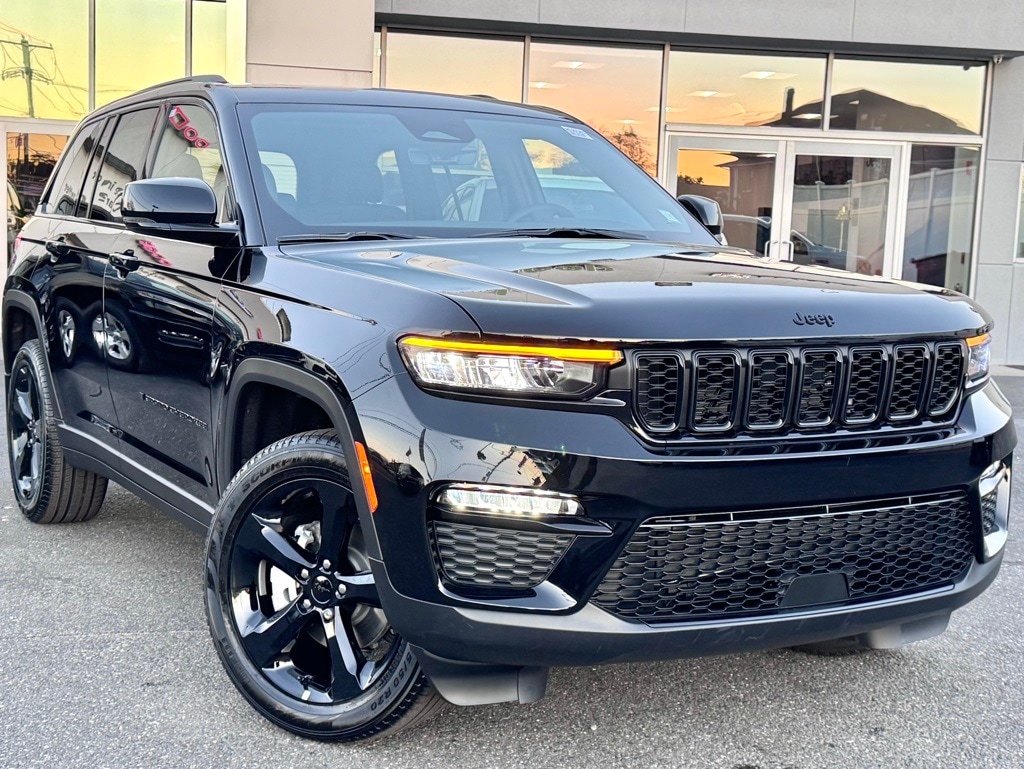 2025 Jeep Grand Cherokee Limited's photo