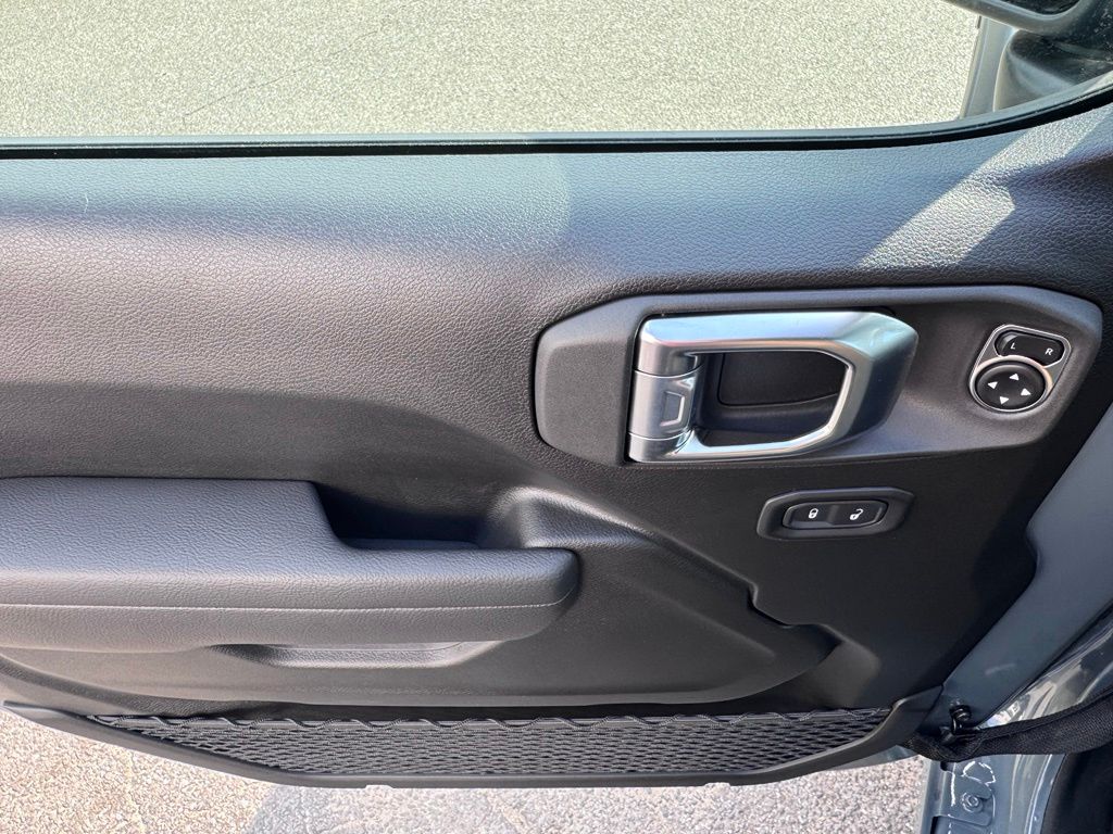 2026 Jeep Wrangler 4-Door Sport S - Photo 9