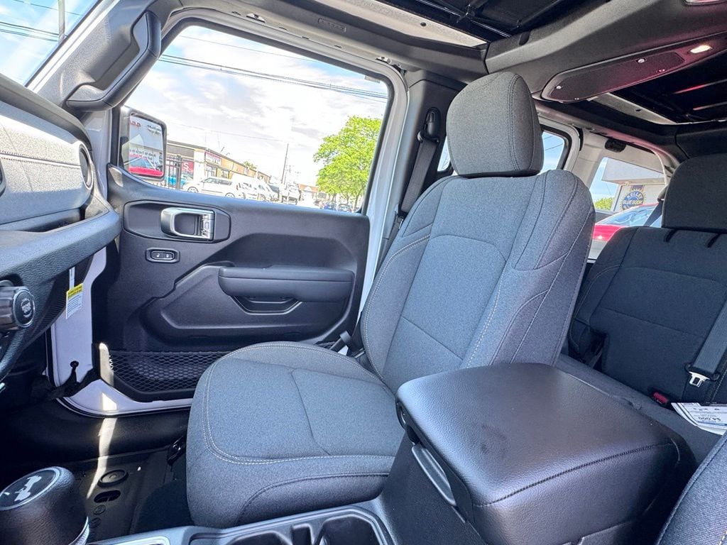 2026 Jeep Wrangler 4-Door Sport S - Photo 14