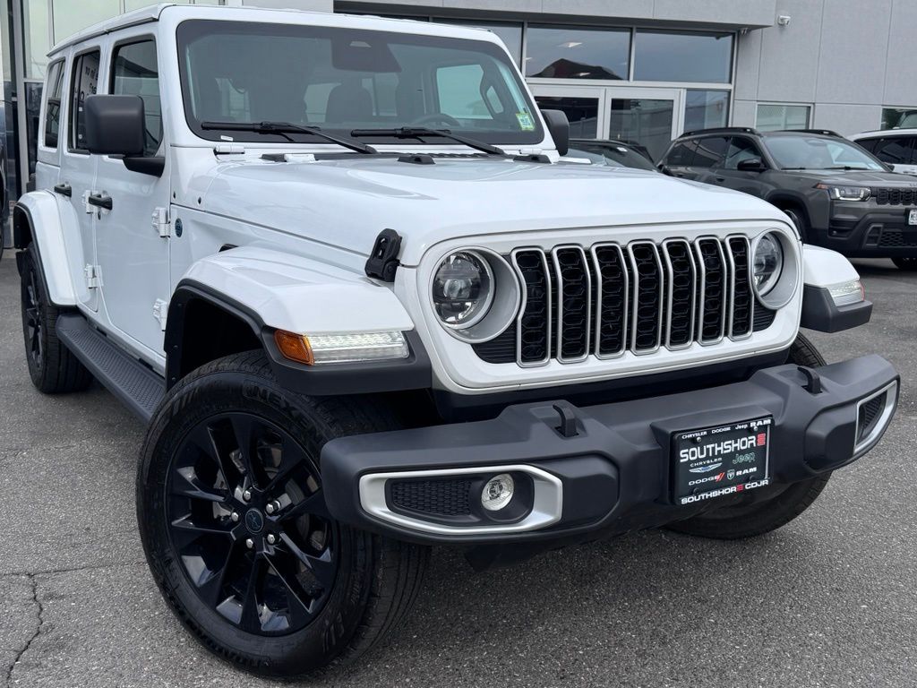 2025 Jeep Wrangler 4xe Sahara 4XE's photo