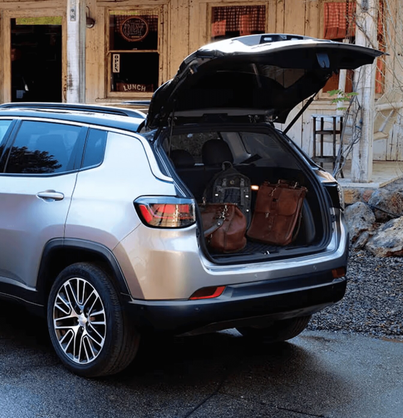 Jeep Compass Vs. Jeep Cherokee Size