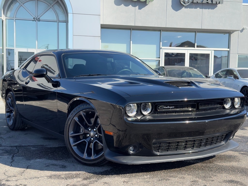 2022 Dodge Challenger R/T Scat Pack's photo