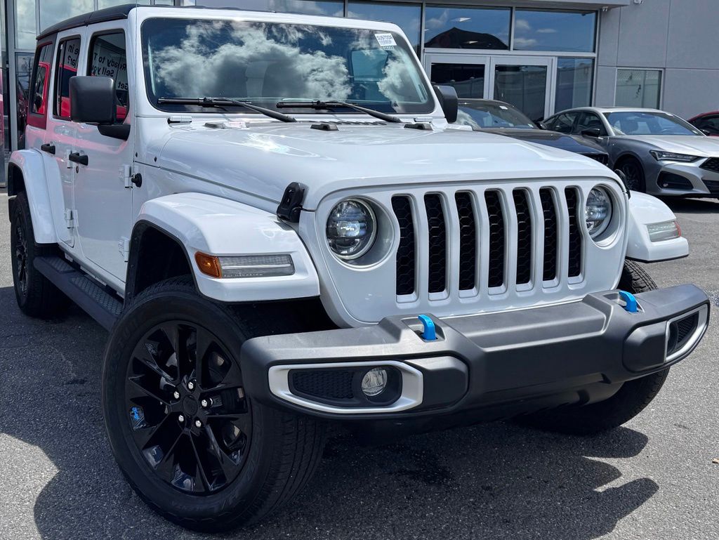 2023 Jeep Wrangler 4xe's photo