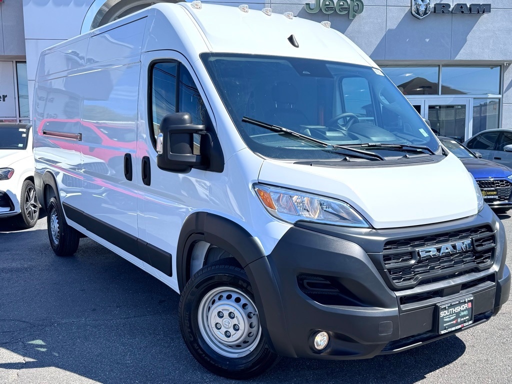 2025 RAM ProMaster Cargo Van Base's photo