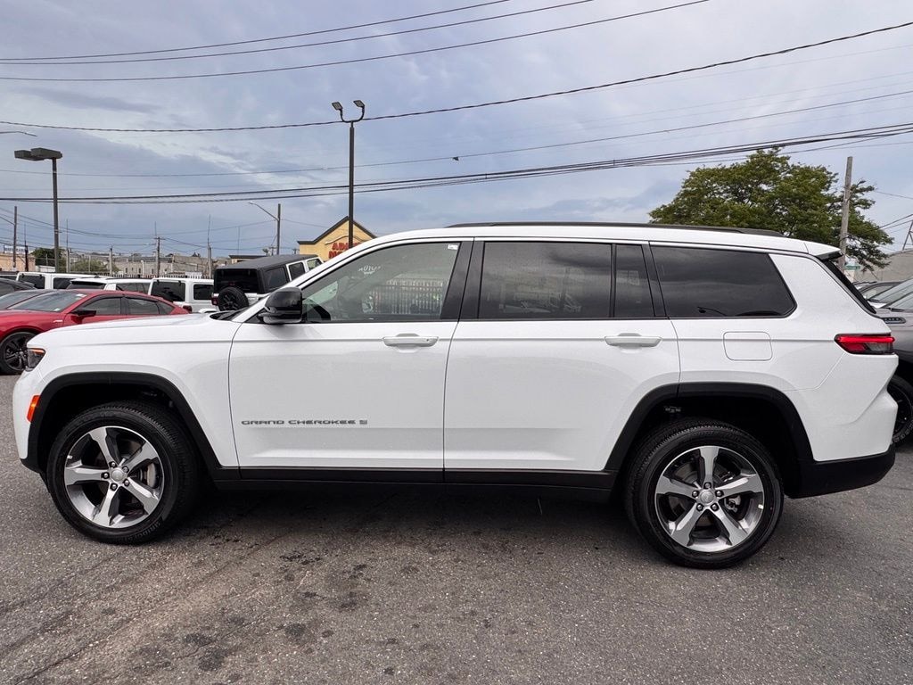New 2026 Jeep Grand Cherokee L Limited Sport Utility