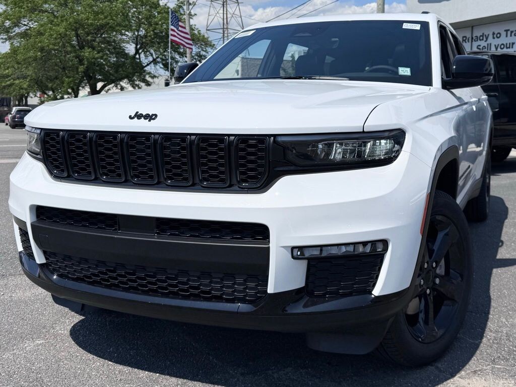 New 2025 Jeep Grand Cherokee Limited Sport Utility