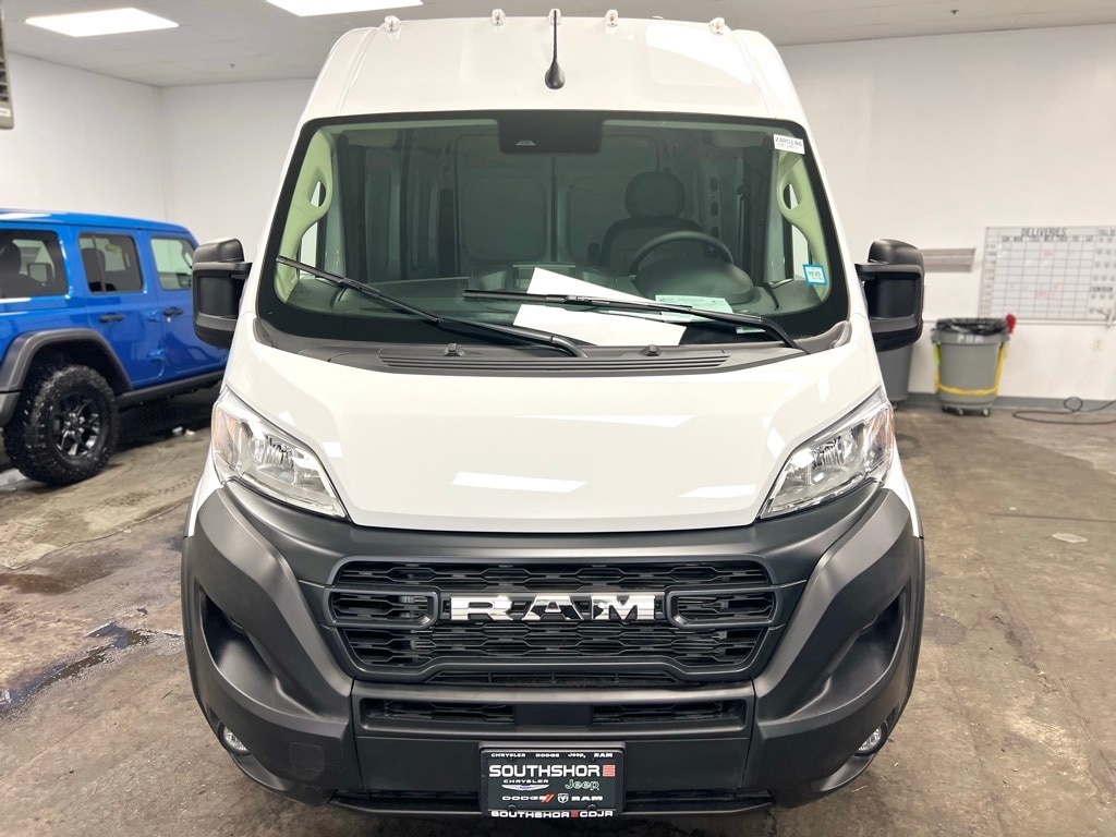 New 2024 Ram ProMaster 1500 Base Cargo Van