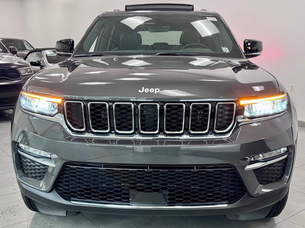 New 2025 Jeep Grand Cherokee Limited Sport Utility