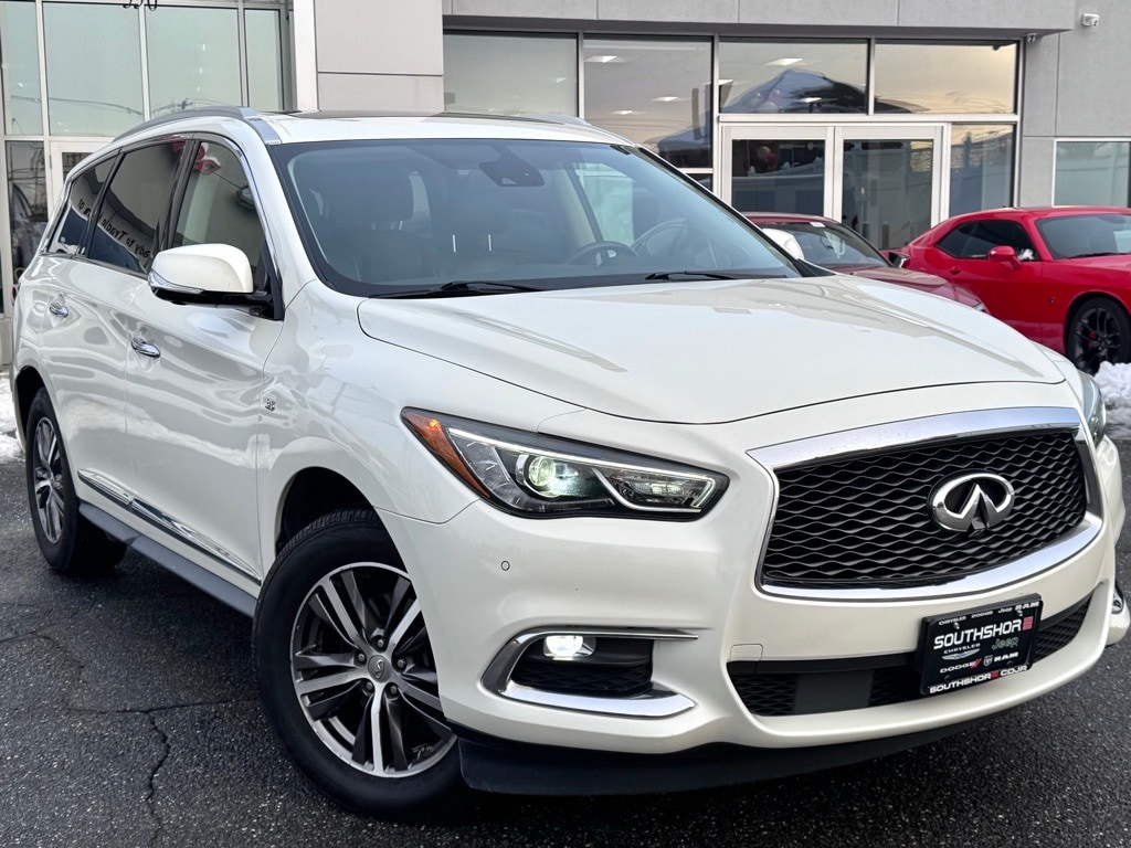 2019 INFINITI QX60 LUXE's photo