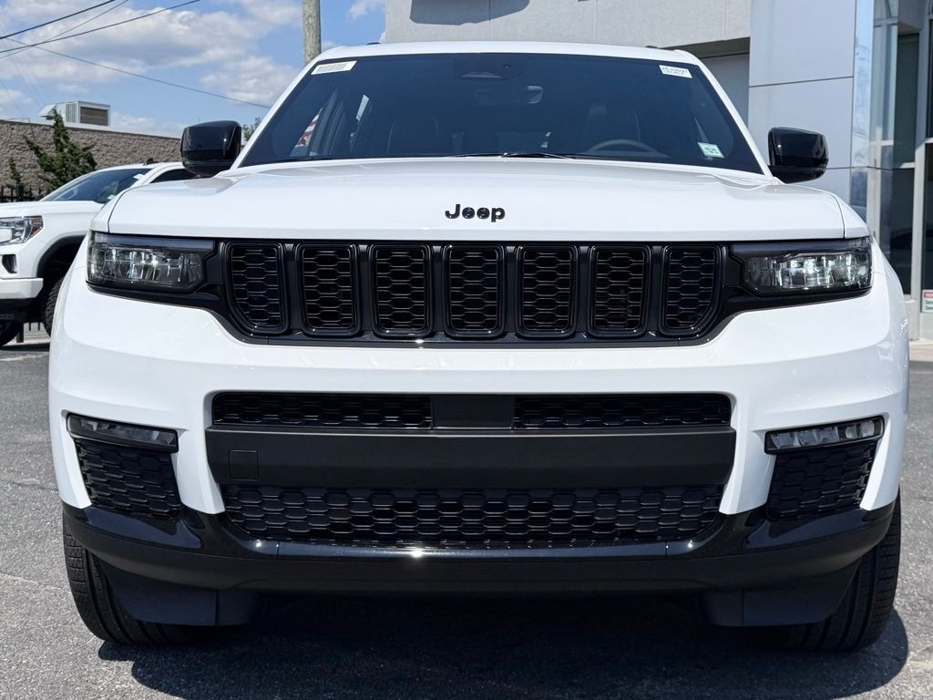 New 2025 Jeep Grand Cherokee Limited Sport Utility
