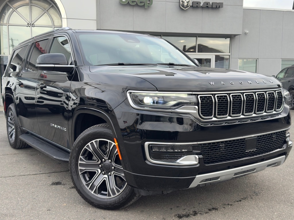 2024 Jeep Wagoneer L Series II's photo