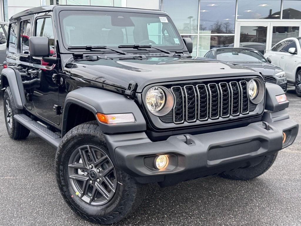 2026 Jeep Wrangler 4-Door Sport S's photo