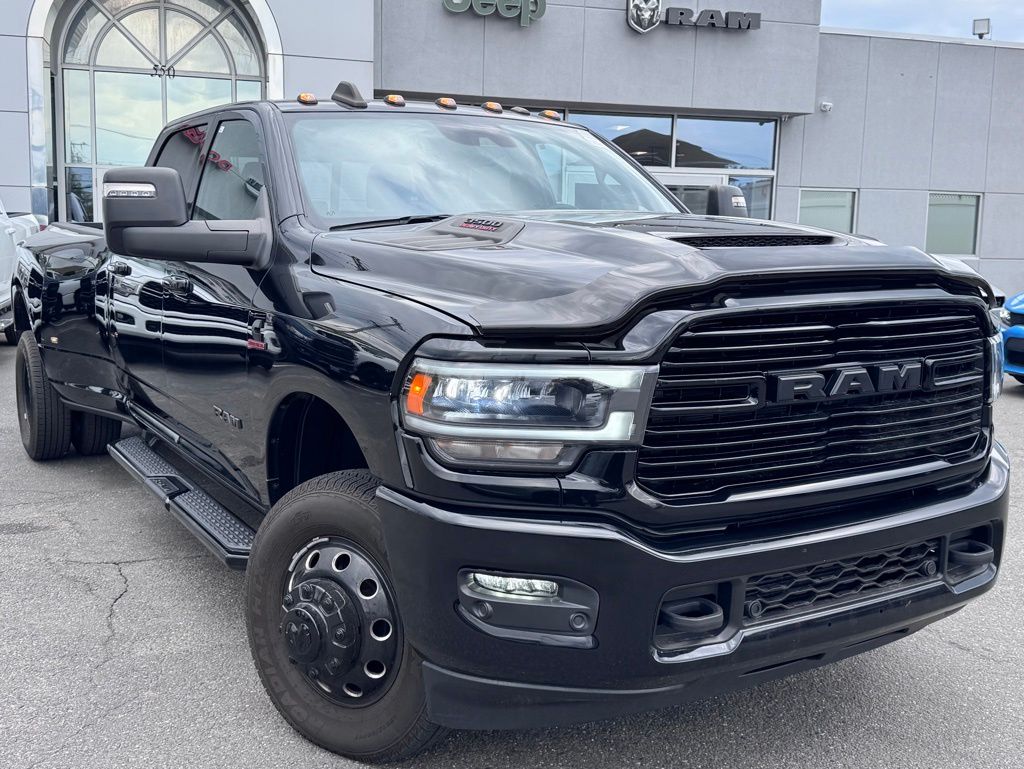 2024 RAM 3500 Laramie 4X4 Crew Cab LWB's photo