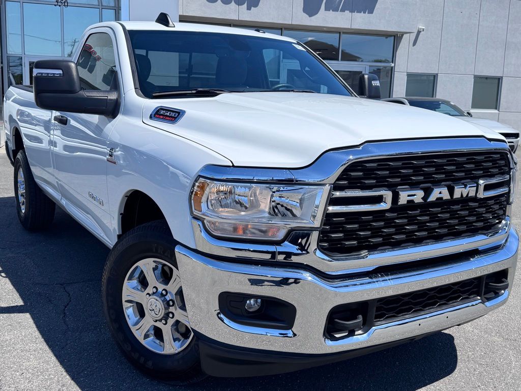 2024 RAM 3500 Lone Star Regular cab's photo