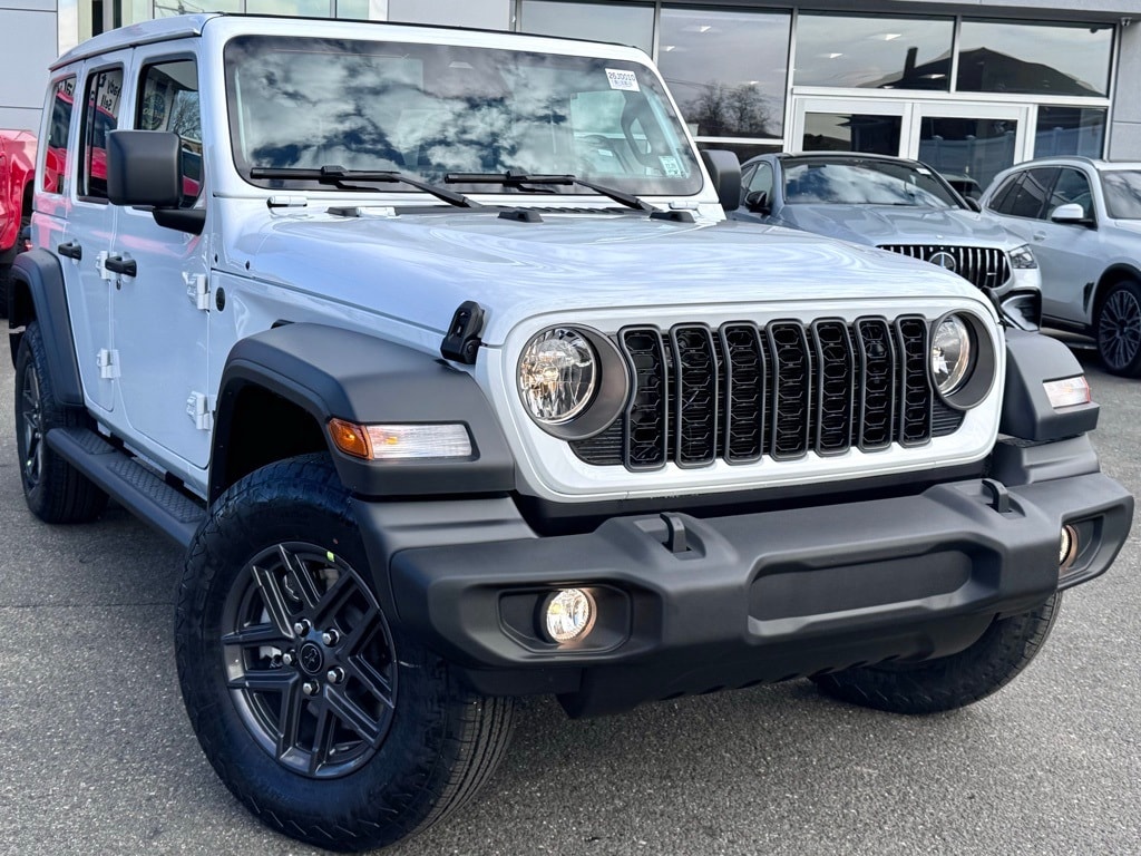 2026 Jeep Wrangler 4-Door Sport S's photo