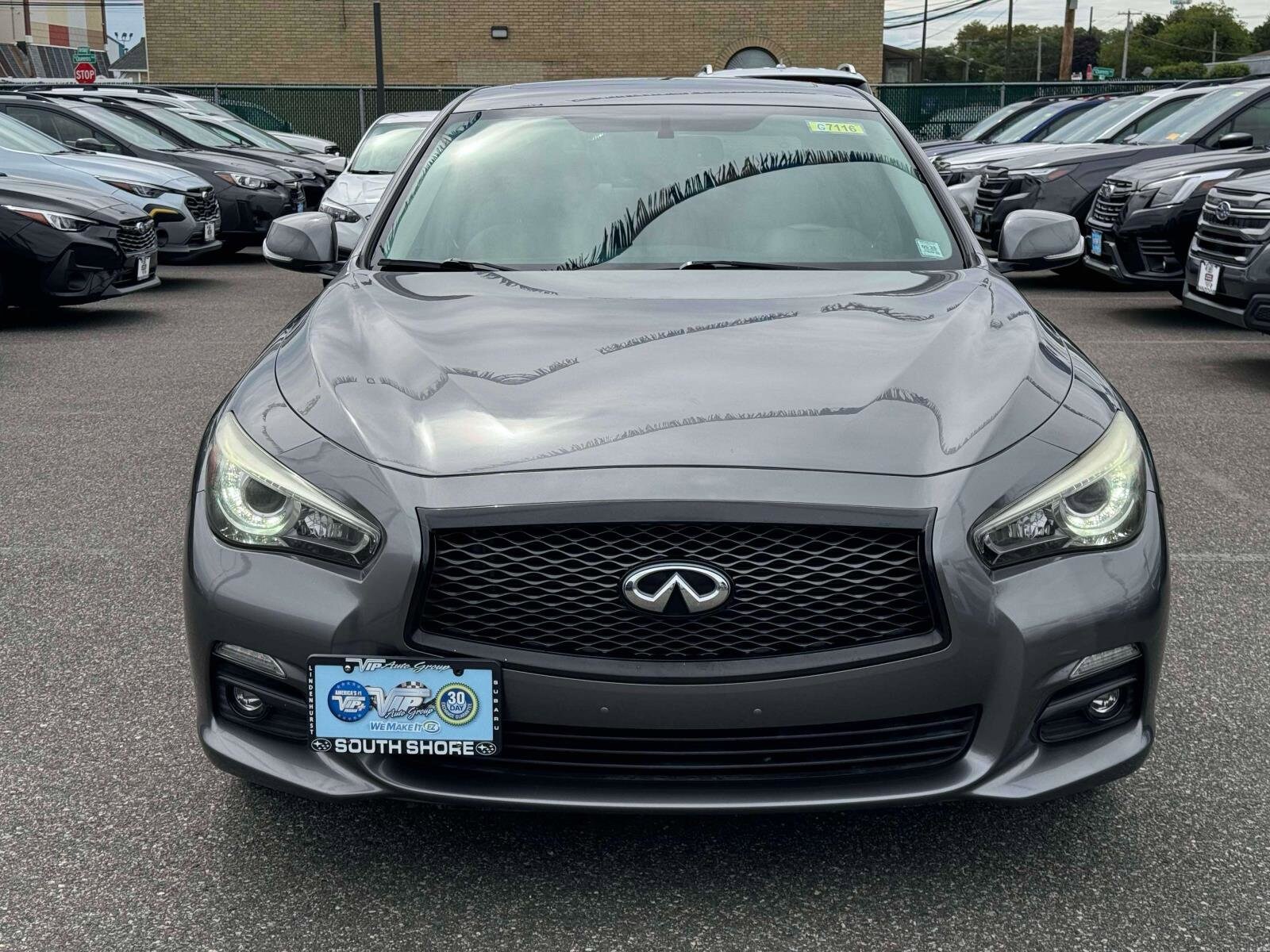 2014 Infiniti Q50 Premium photo 3