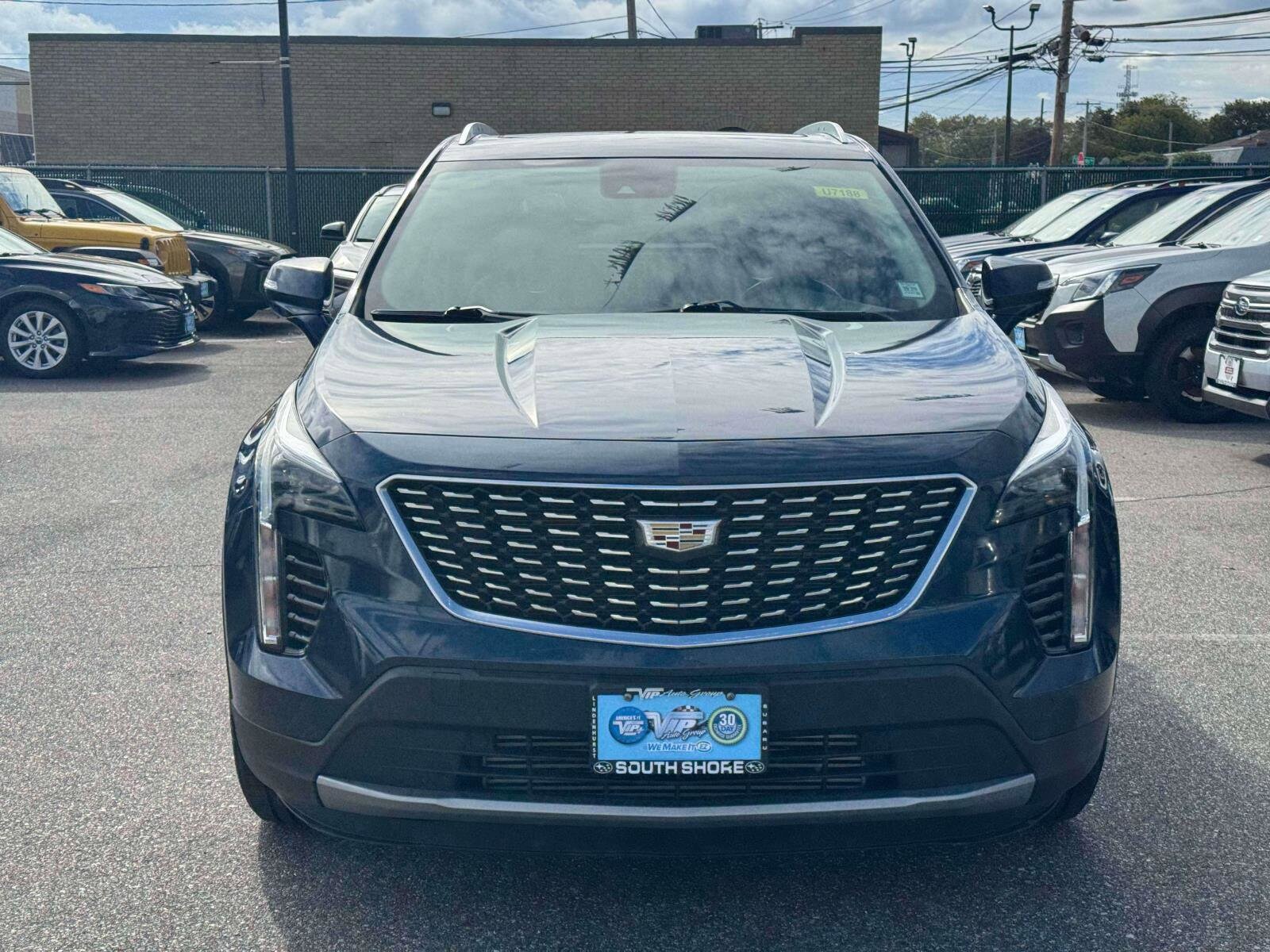 2021 Cadillac XT4 Premium Luxury photo 3