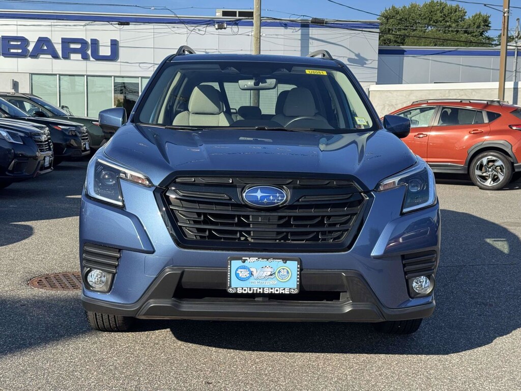 Used 2023 Subaru Forester Premium SUV
