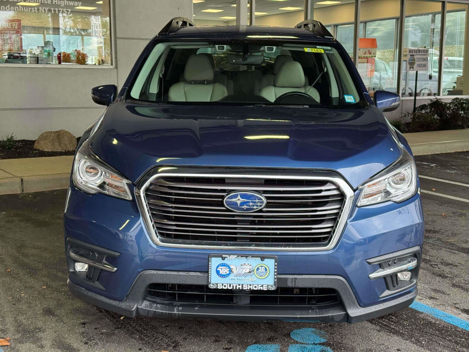 2022 Subaru Ascent Limited photo 2