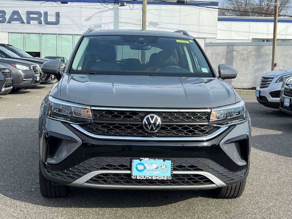 Used 2023 Volkswagen Taos SE SUV