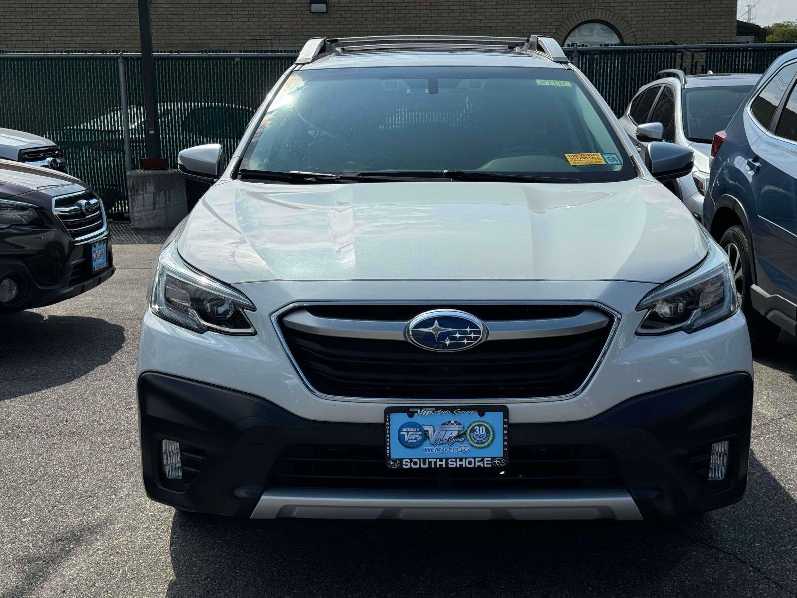 2021 Subaru Outback Touring photo 2