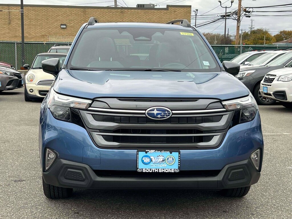 Used 2025 Subaru Forester Premium SUV