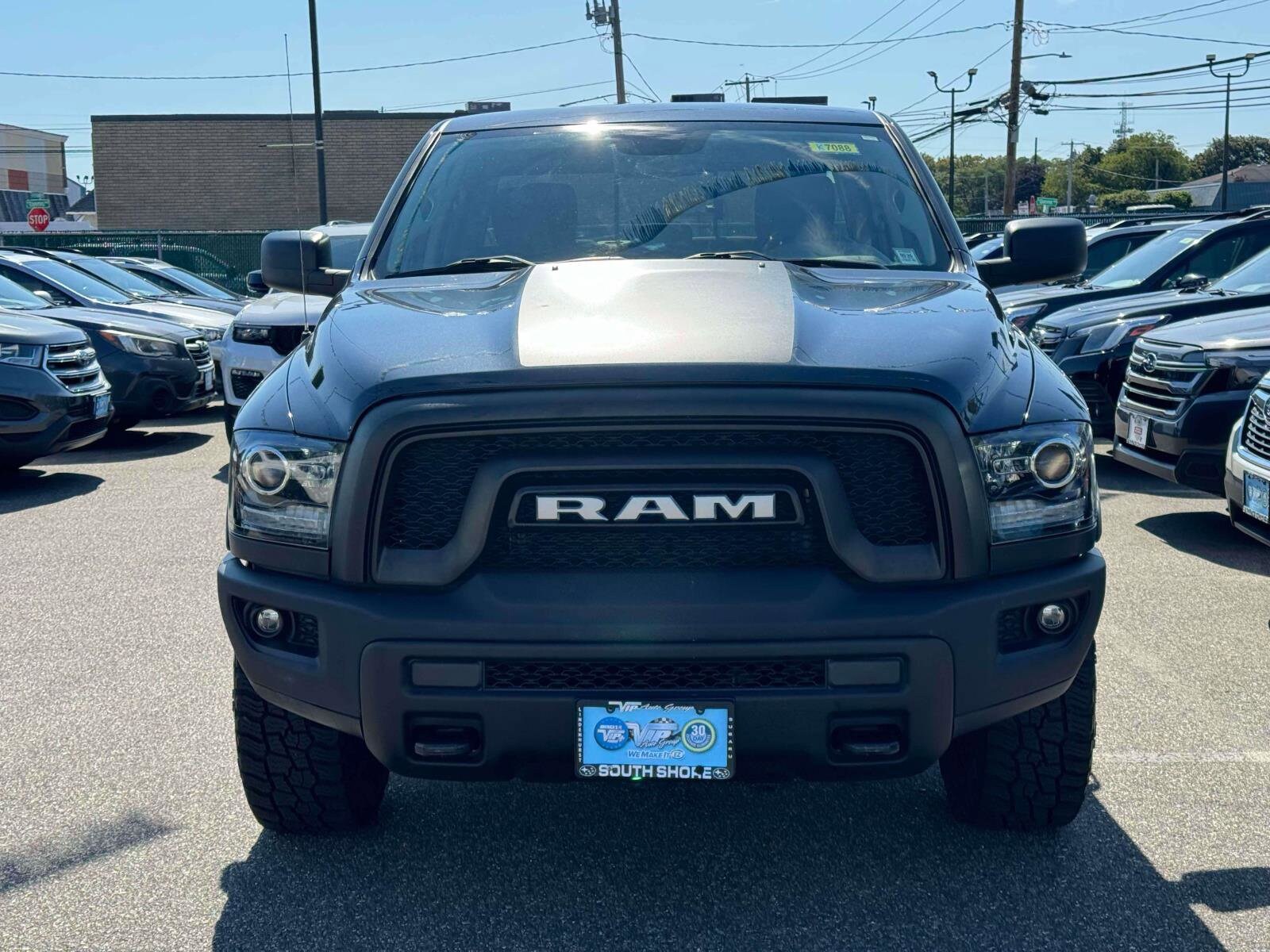 2019 Ram 1500 Classic Warlock photo 3