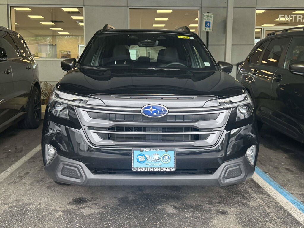 Used 2025 Subaru Forester Limited SUV