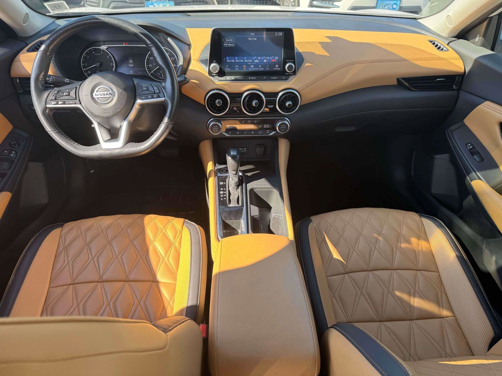 2022 Nissan Sentra SV photo 2