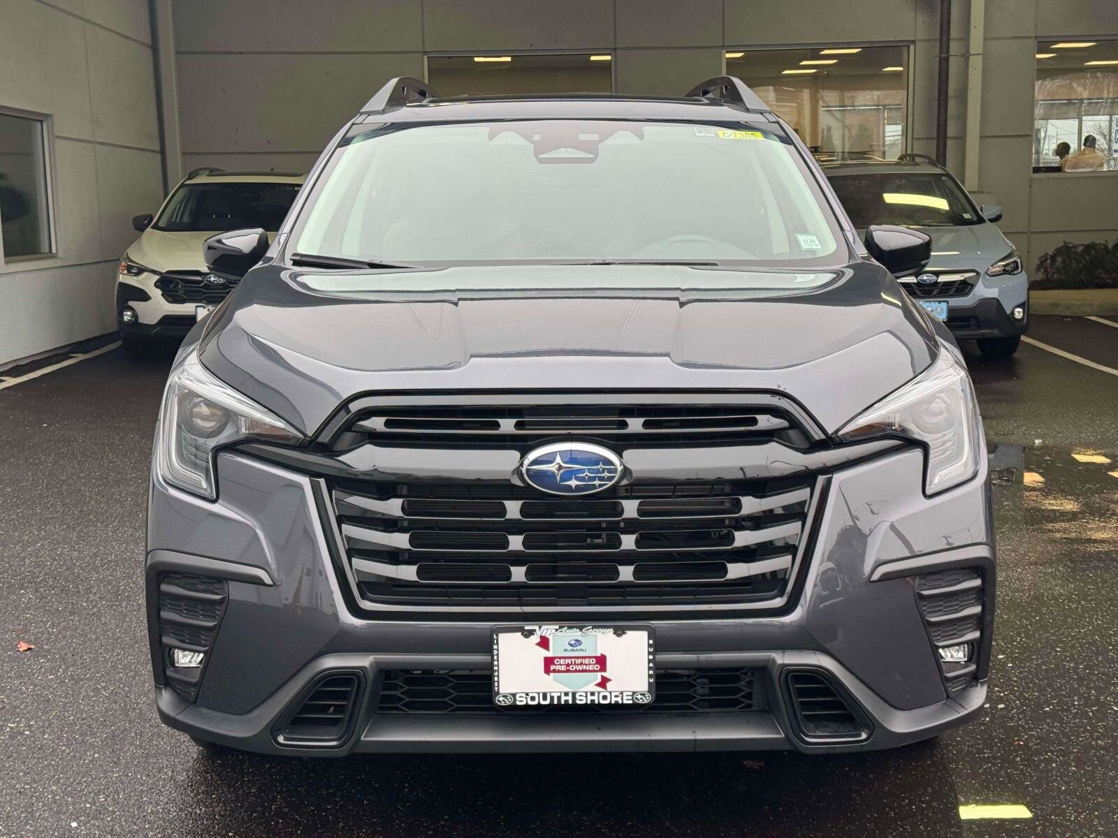 2025 Subaru Ascent Onyx Edition photo 2
