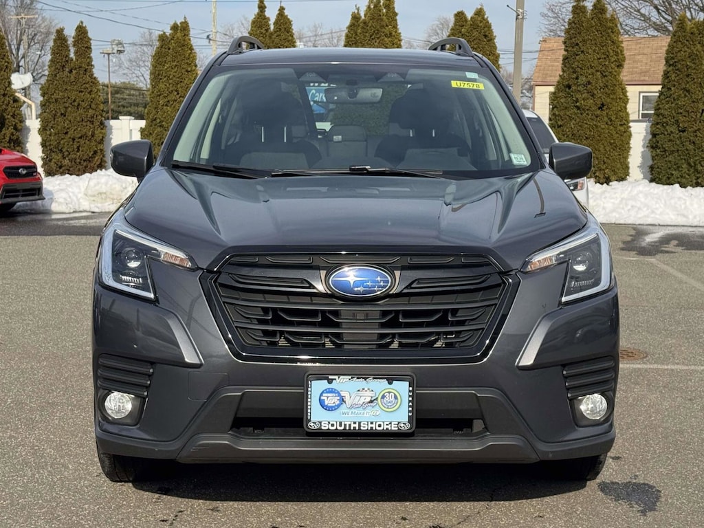 Used 2023 Subaru Forester Premium SUV