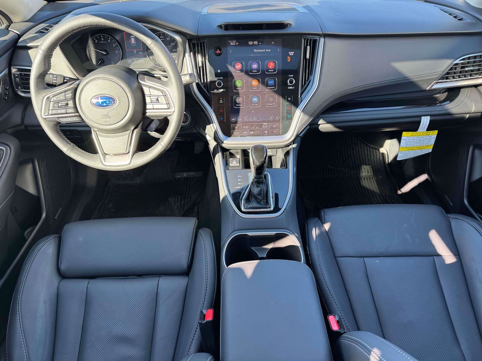 2025 Subaru Outback Limited XT photo 2