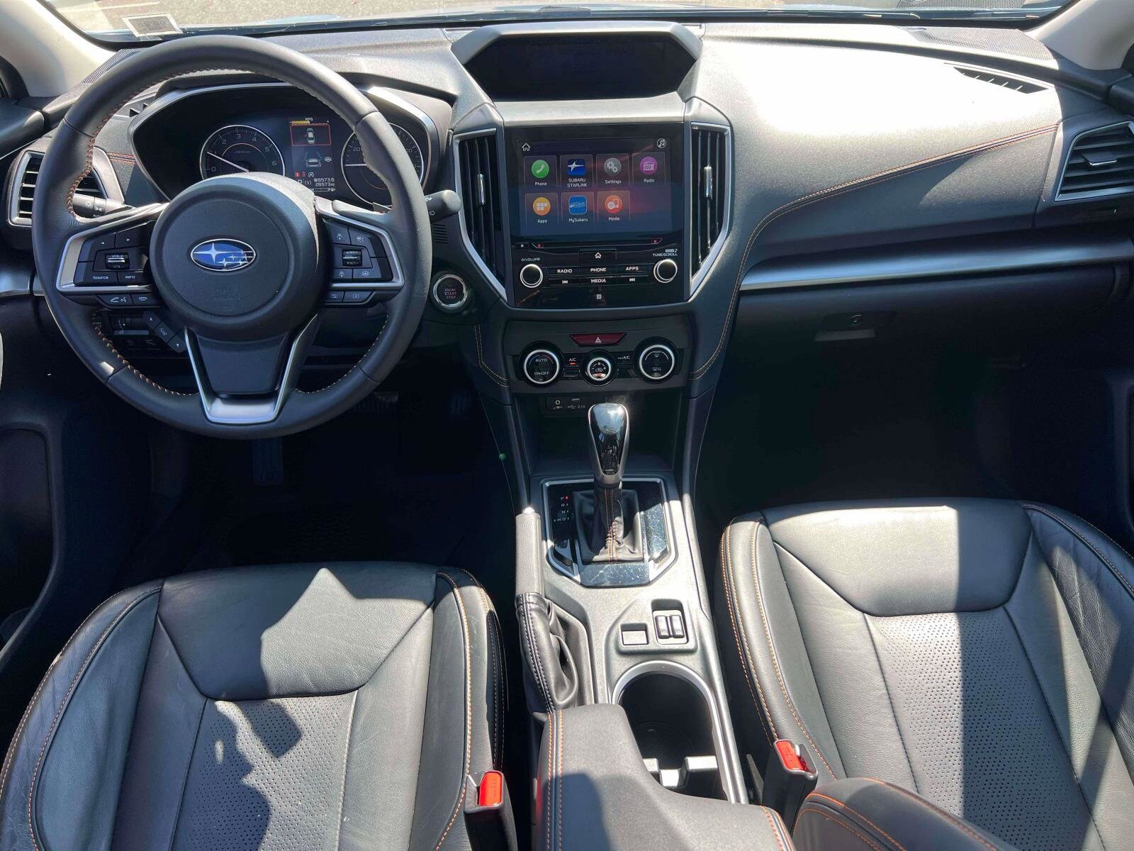 2022 Subaru Crosstrek Limited photo 2