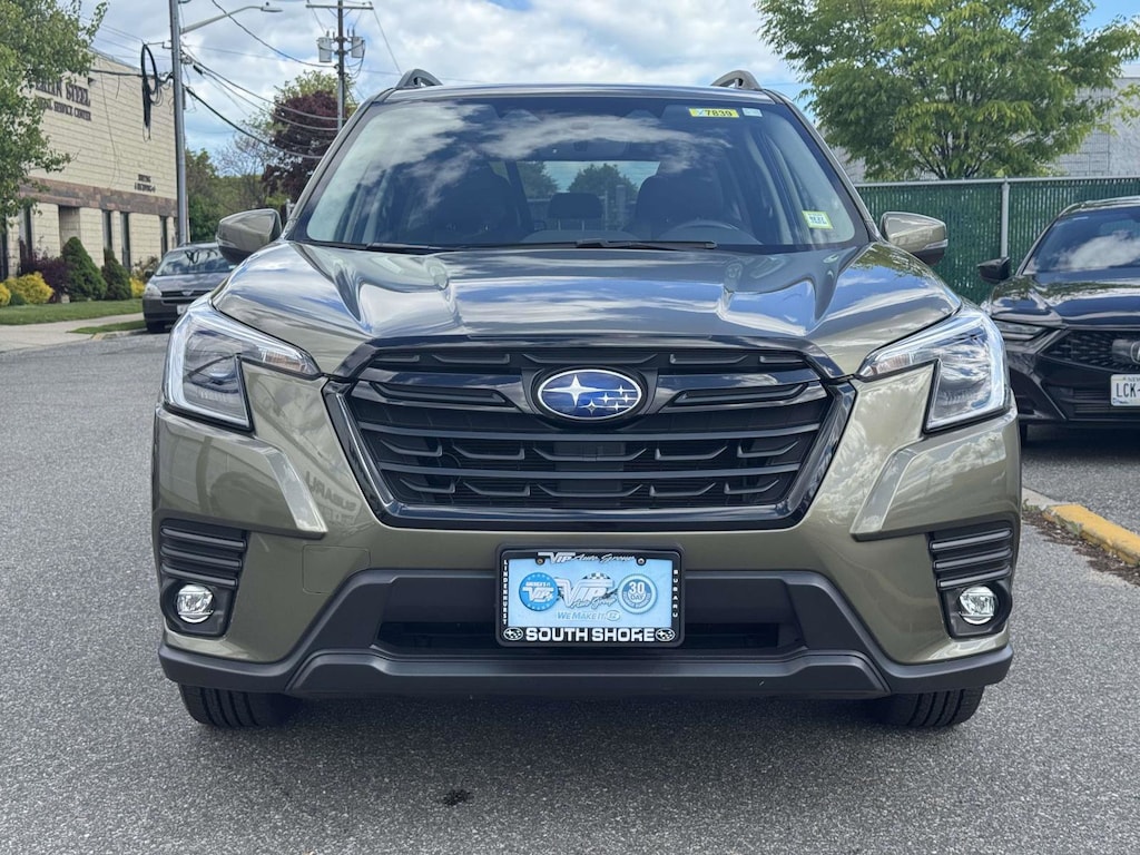 Used 2024 Subaru Forester Limited SUV