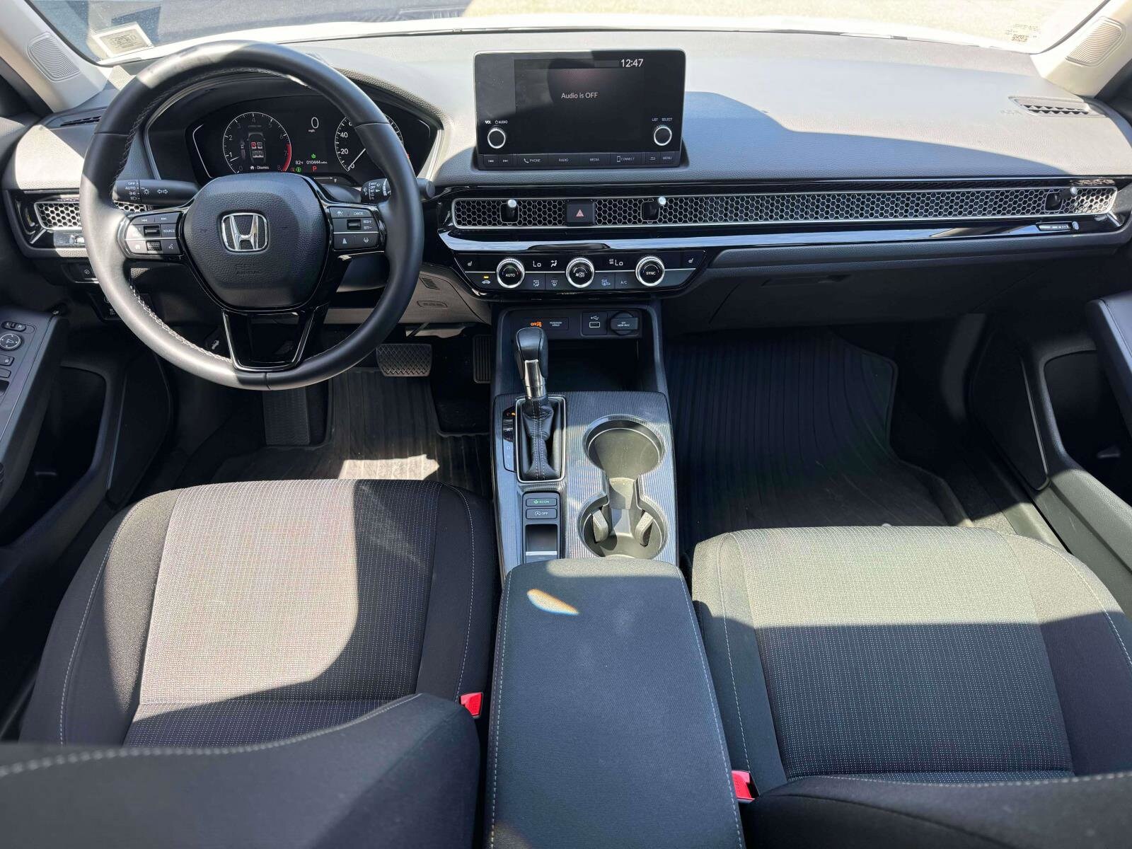 2022 Honda Civic EX photo 2