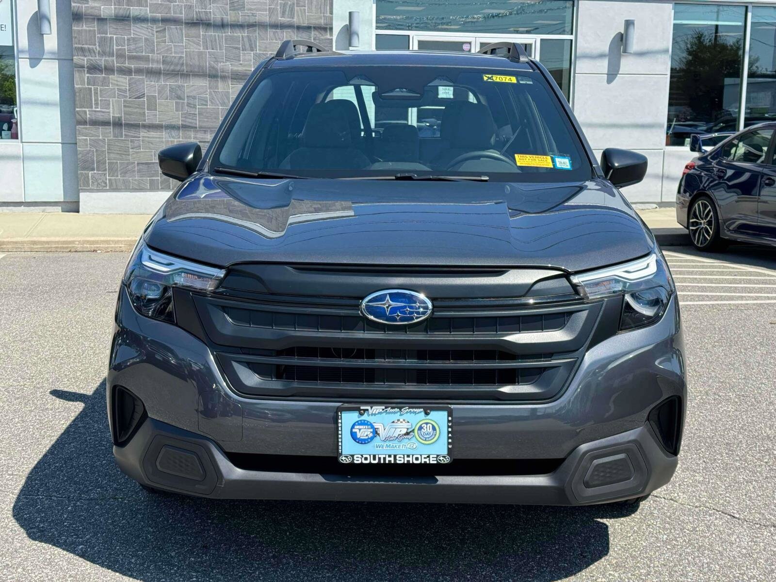 2025 Subaru Forester Base photo 3