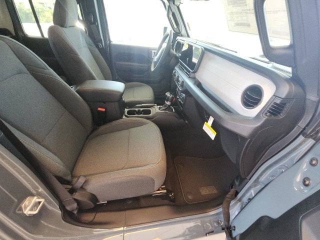 2025 Jeep Gladiator Sport S - Photo 32