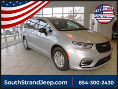 2026 Chrysler Pacifica Select Passenger Van