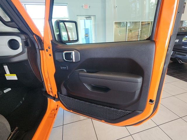 2025 Jeep Wrangler 4-Door Sport S - Photo 35