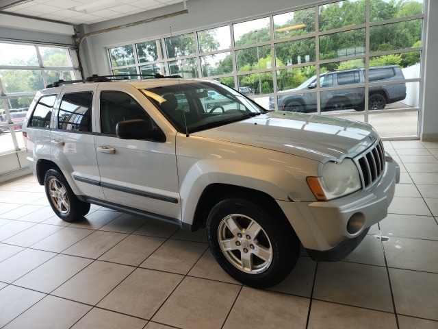 Used 2007 Jeep Grand Cherokee Laredo with VIN 1J8HS48P67C591233 for sale in Pawleys Island, SC