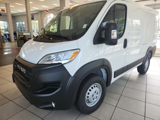 2025 Ram ProMaster 1500 Cargo Van photo 4