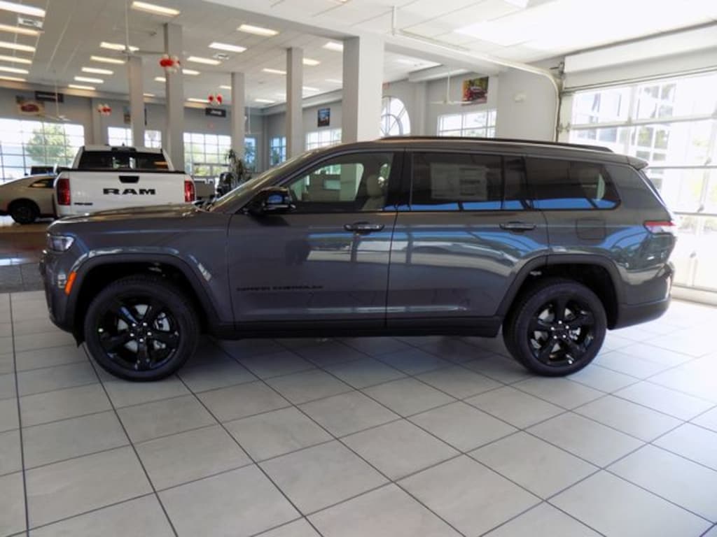 New 2026 Jeep Grand Cherokee L Limited Sport Utility