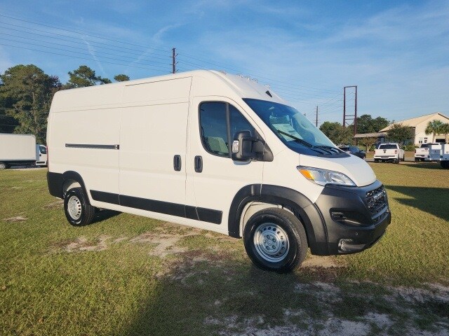 2025 Ram ProMaster 2500 photo 2