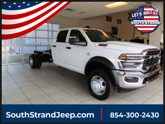 2026 RAM 5500 Big Horn 4X4 Crew Cab DRW 197" WB's photo