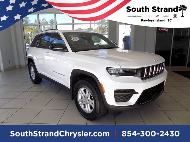 2024 Jeep Grand Cherokee Laredo's photo